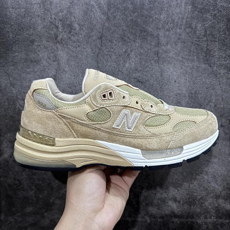 NEW BALANCE 992 (14)