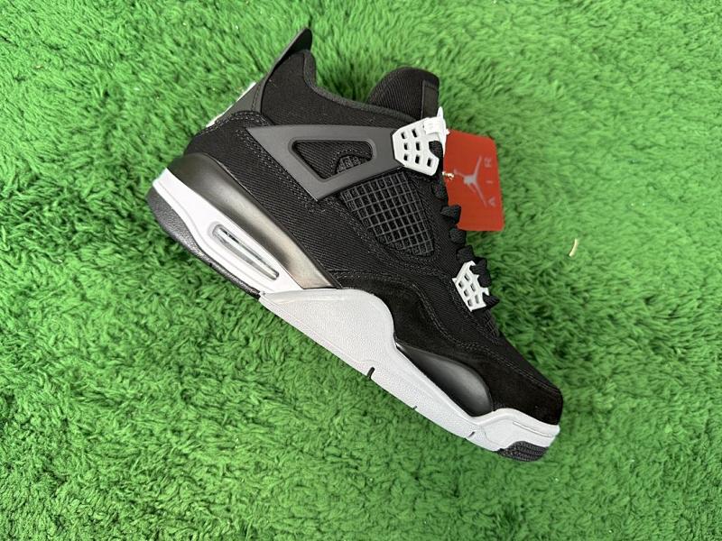NIKE JORDAN 4 (135)