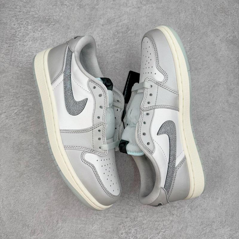 NIKE JORDAN 1 (264)