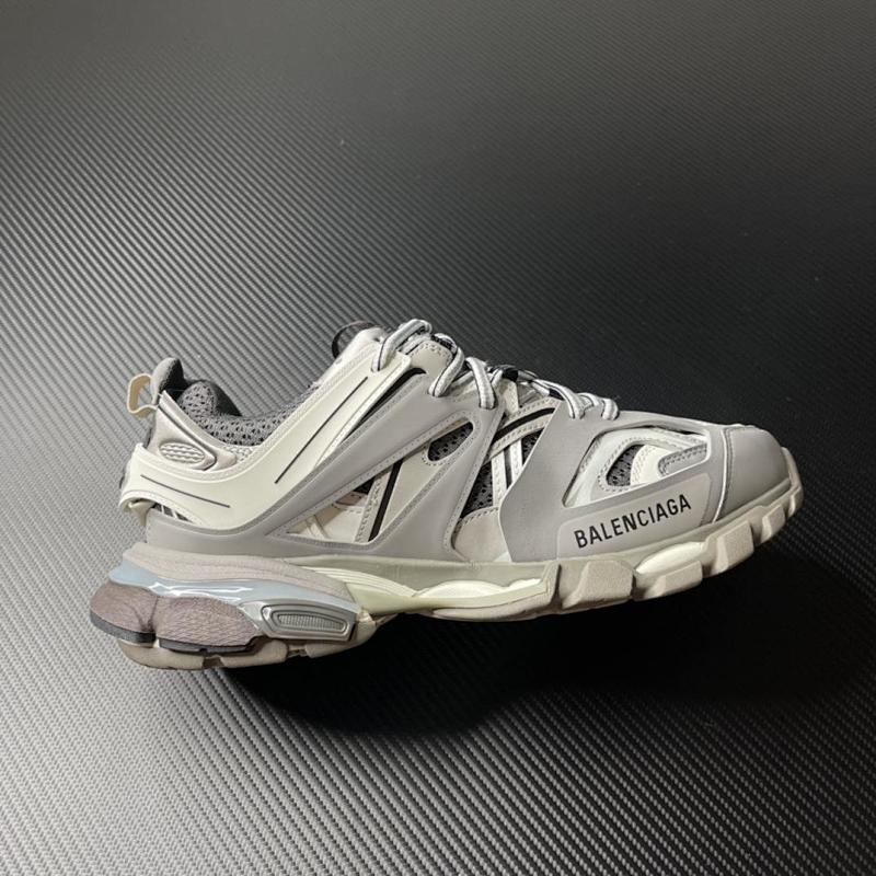 BALENCIAGA TRACK (17)