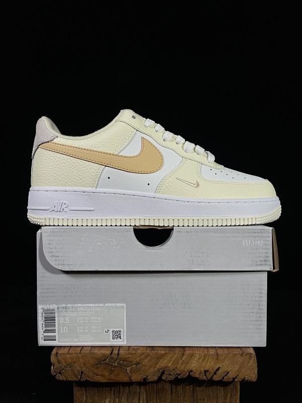 NIKE AIR FORCE 1 (157)