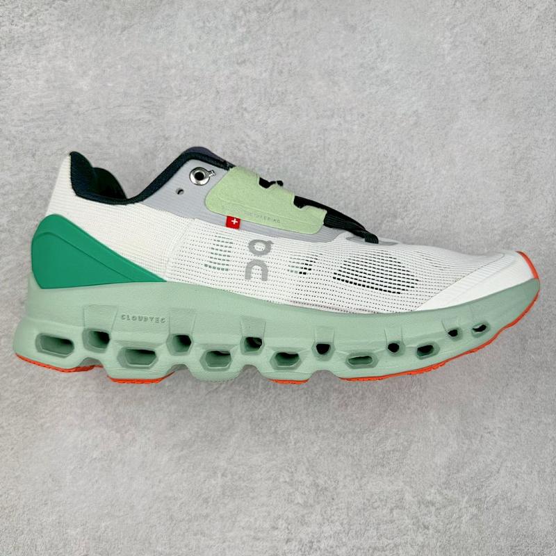 ON CLOUD SHOES (24)