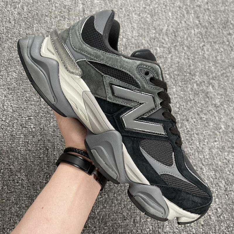 NEW BALANCE 9060 (158)