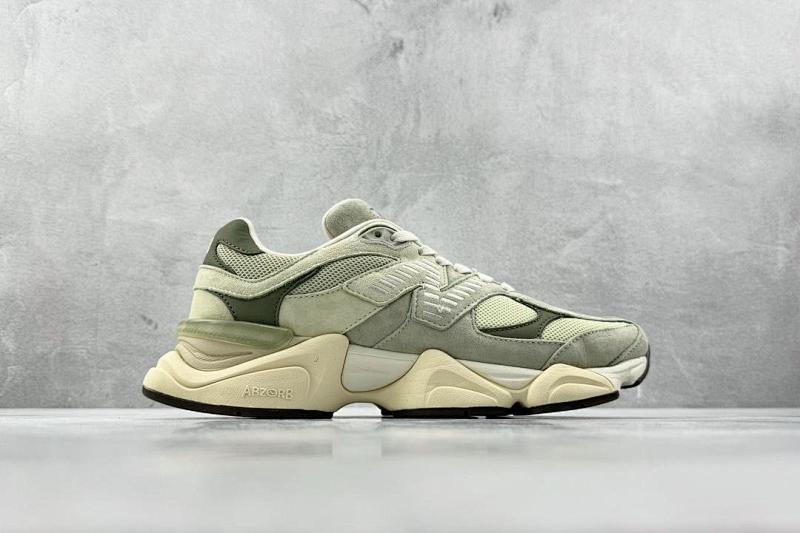 NEW BALANCE 9060 (99)