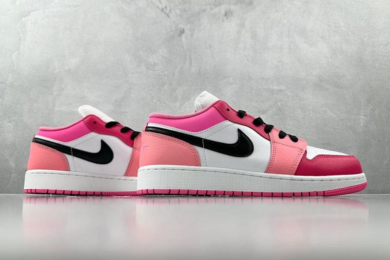 NIKE JORDAN 1 (550)