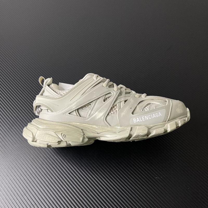 BALENCIAGA TRACK (16)