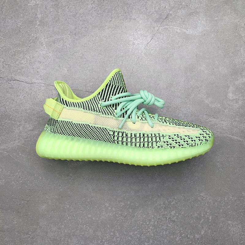 YEEZY 350 (45)