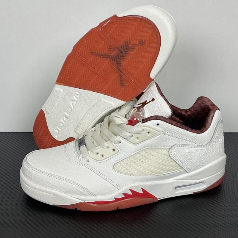 NIKE JORDAN 5
