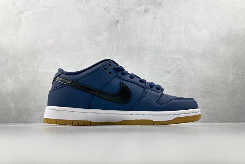 NIKE DUNK VT BATCH (83)
