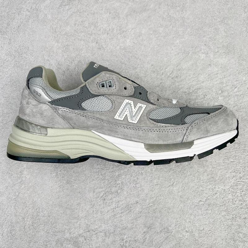 NEW BALANCE 992 (3)