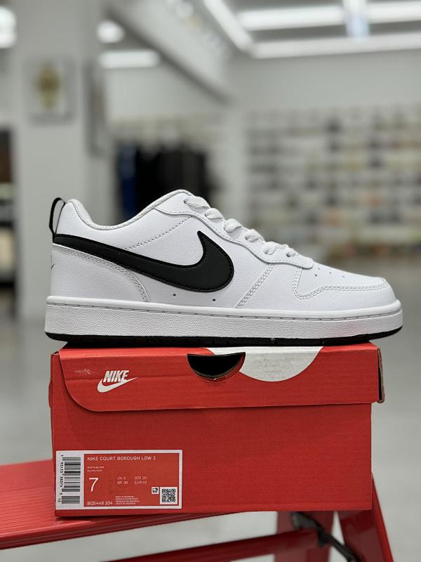 NIKE AIR FORCE 1 (251)