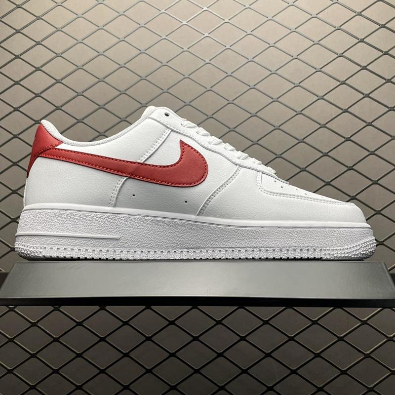 NIKE AIR FORCE 1 (231)