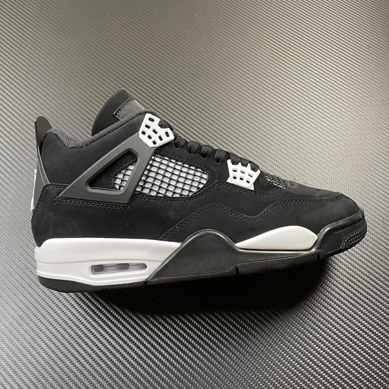 NIKE JORDAN 4 (50)
