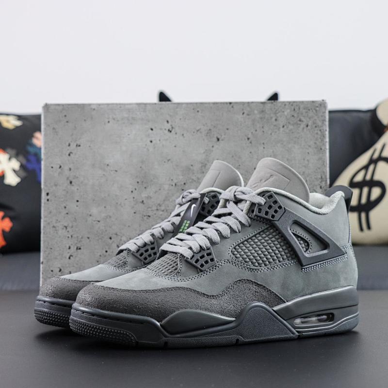 NIKE JORDAN 4 (255)