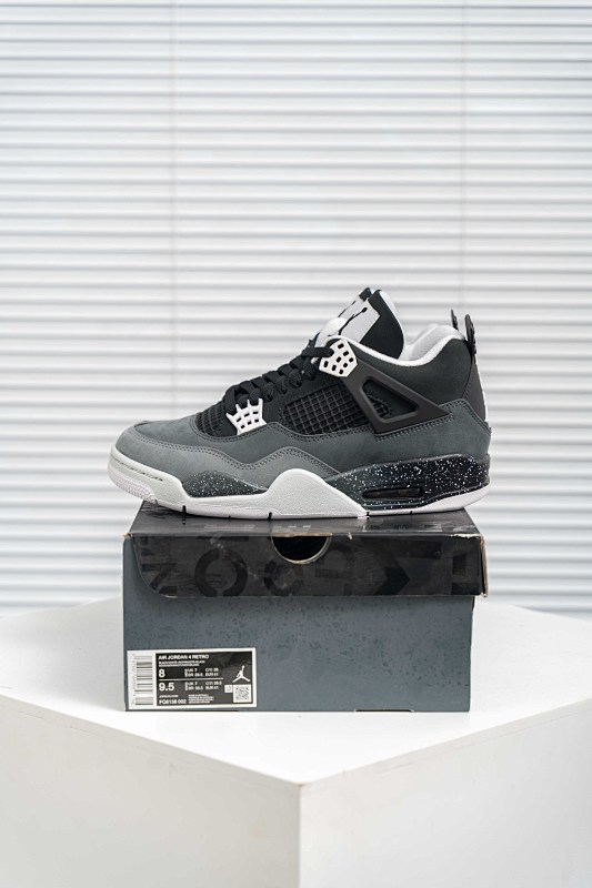 NIKE JORDAN 4 (38)