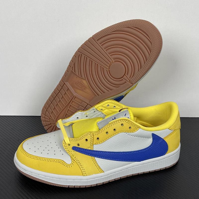 NIKE JORDAN 1 (240)