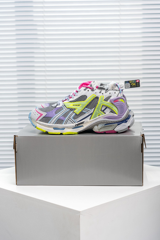 BALENCIAGA RUNNER (8)