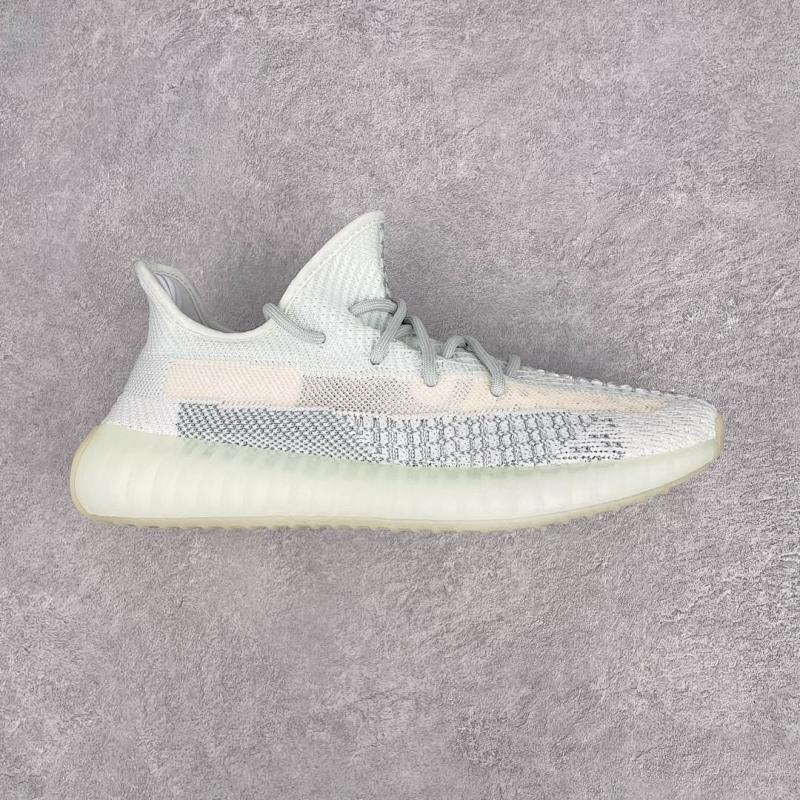 YEEZY 350 (19)