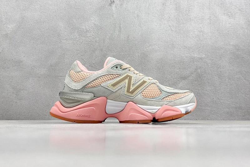 NEW BALANCE 9060 (121)