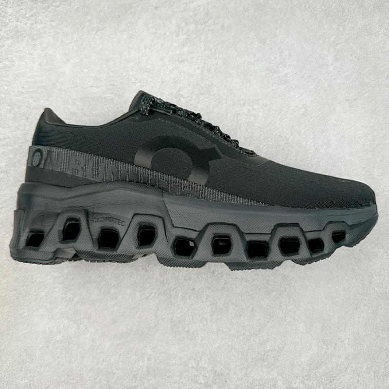 ON CLOUD SHOES (42)