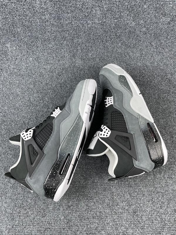 NIKE JORDAN 4 (40)