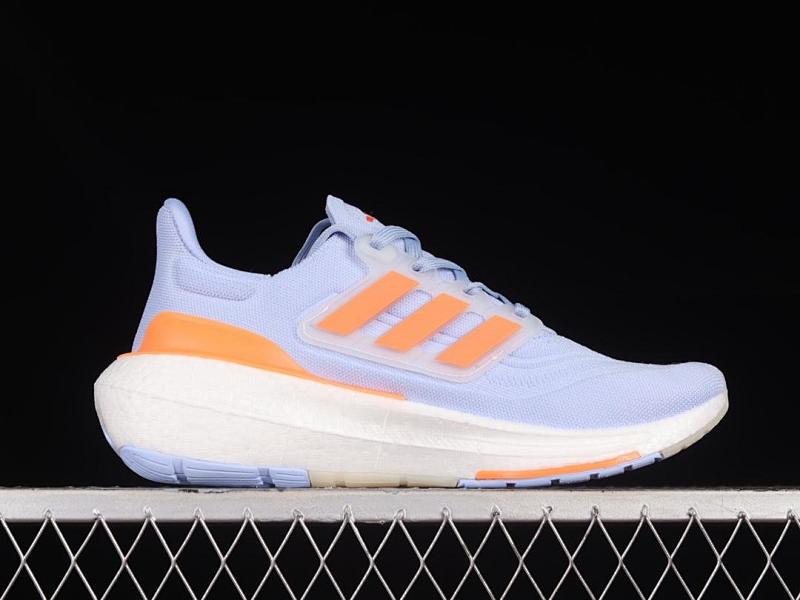 ADIDAS ULTRABOOST (16)