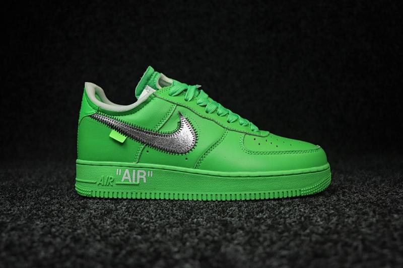 NIKE AIR FORCE 1 (533)