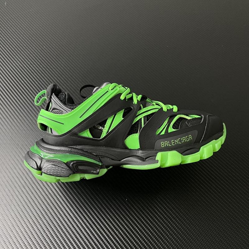 BALENCIAGA TRACK (22)
