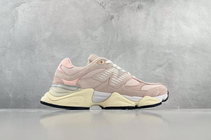 NEW BALANCE 9060 (105)