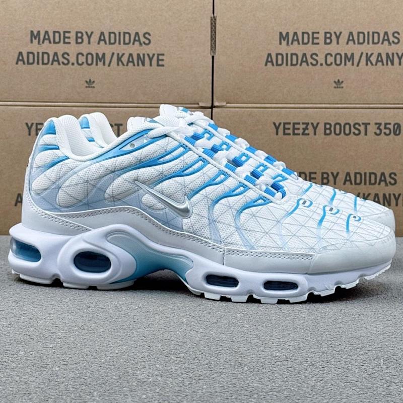 NIKE AIRMAX TN PLUS (9)