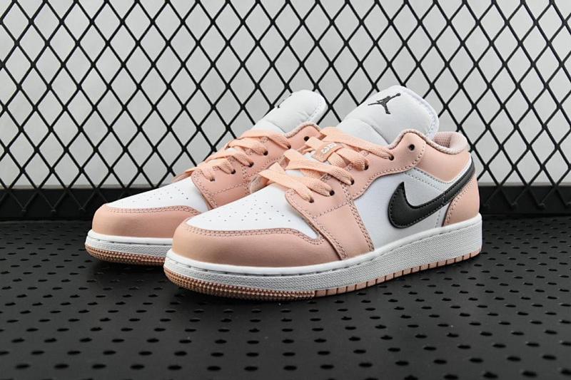 NIKE JORDAN 1 (469)