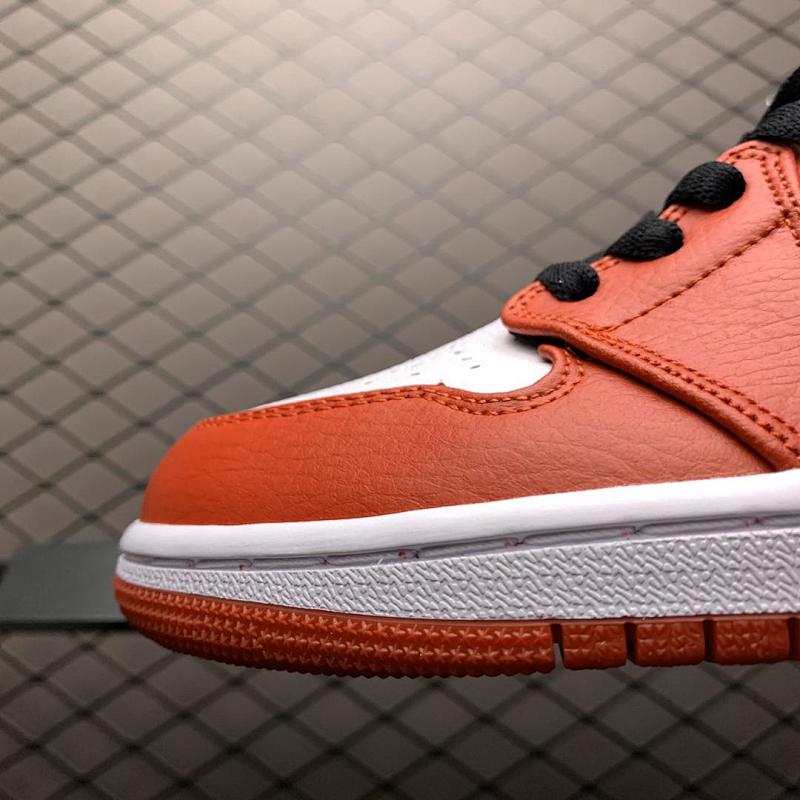 NIKE JORDAN 1 (414)