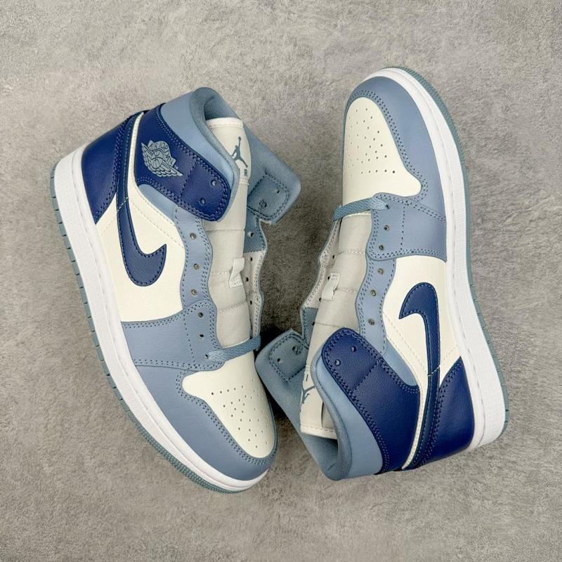 NIKE JORDAN 1 (350)