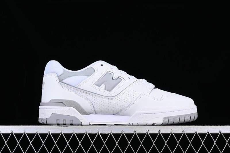 NEW BALANCE 550 (9)