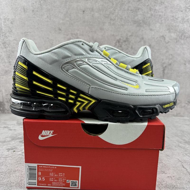 NIKE AIRMAX TN PLUS (2)