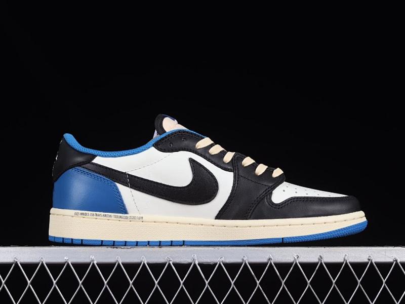 NIKE JORDAN 1 (37)
