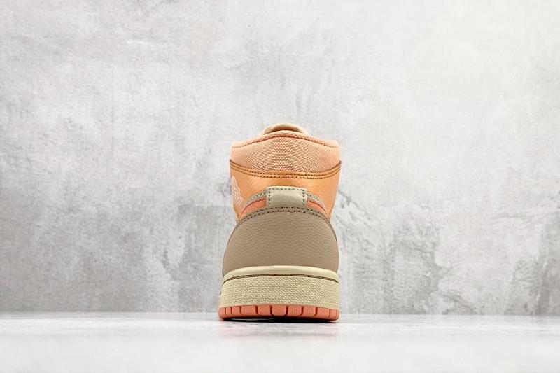 NIKE JORDAN 1 (399)