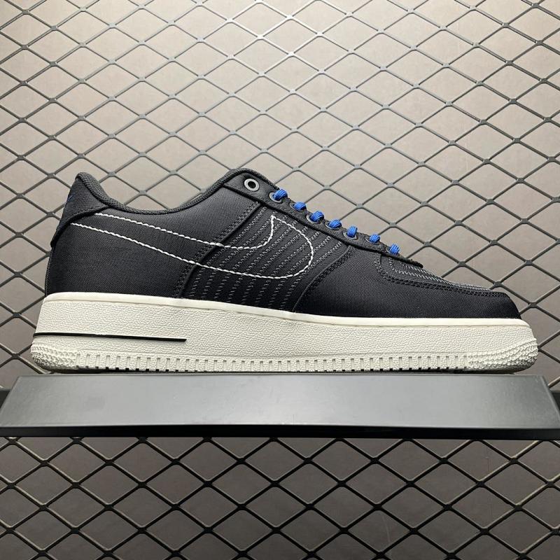NIKE AIR FORCE 1 (223)