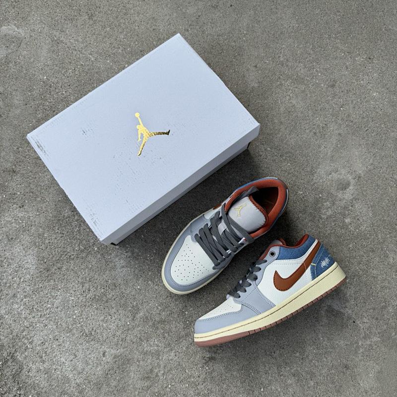 NIKE JORDAN 1 (106)