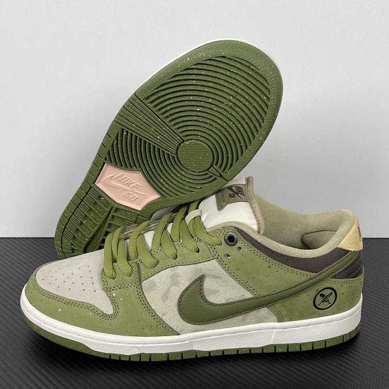 NIKE DUNK M BATCH (16)