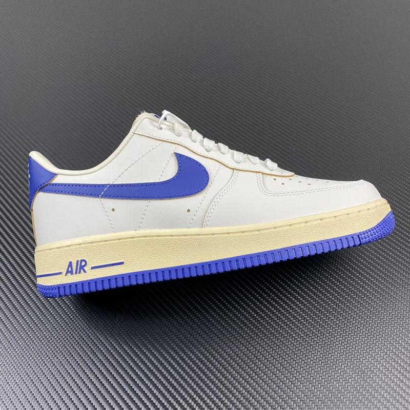 NIKE AIR FORCE 1 (79)