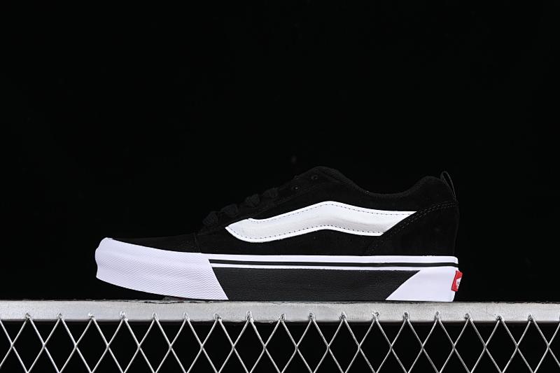 VANS (23)