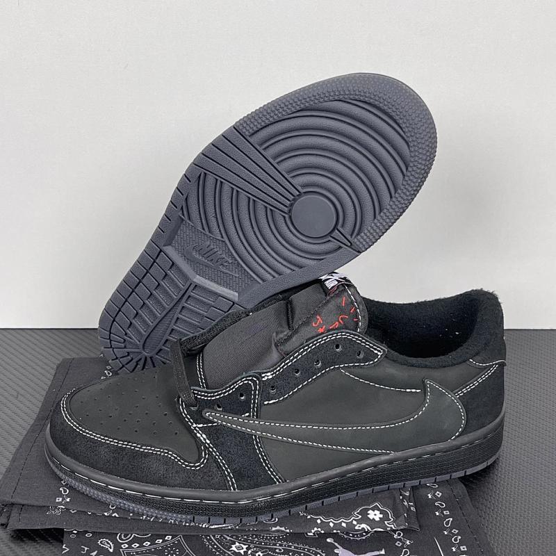NIKE JORDAN 1 (248)