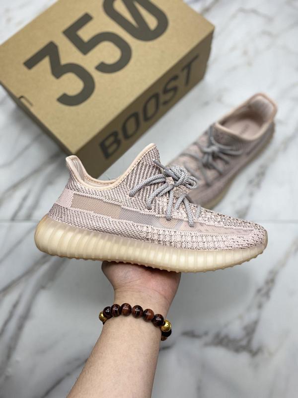 YEEZY 350 (13)