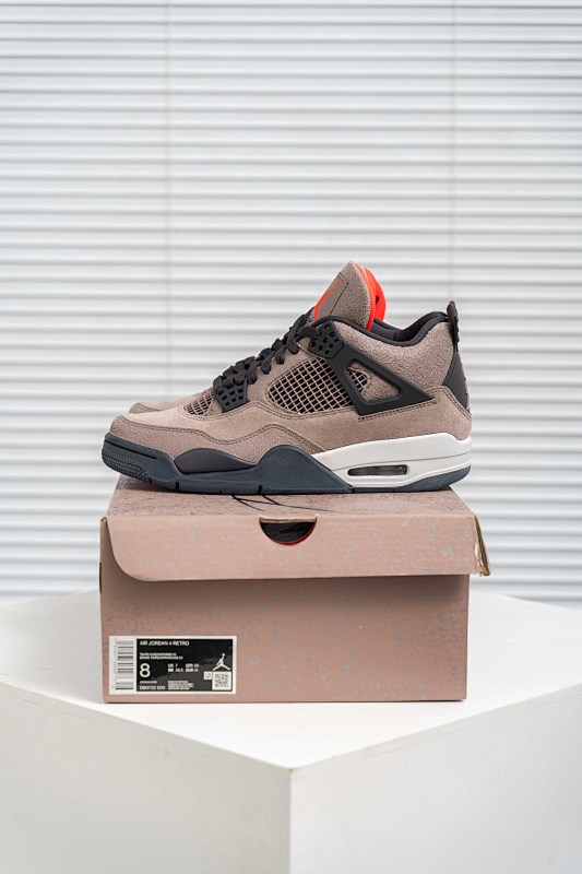 NIKE JORDAN 4 (16)