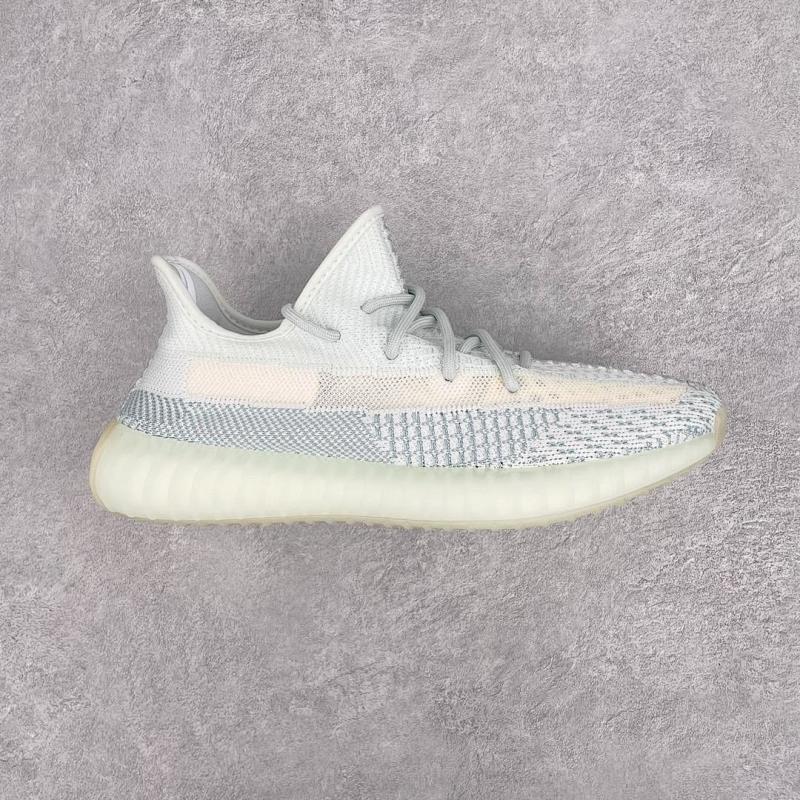 YEEZY 350 (49)