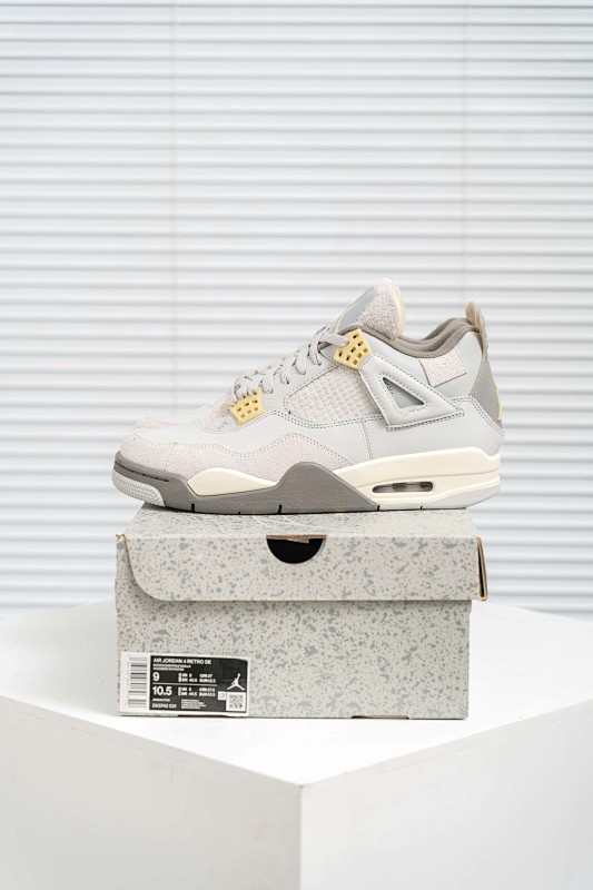 NIKE JORDAN 4 (39)