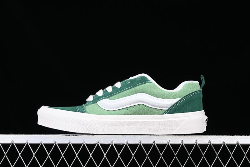VANS (6)
