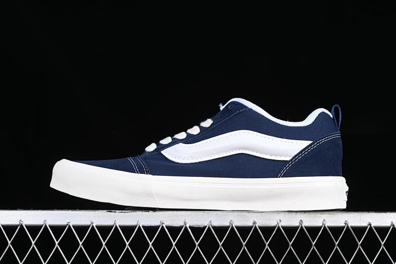 VANS (35)