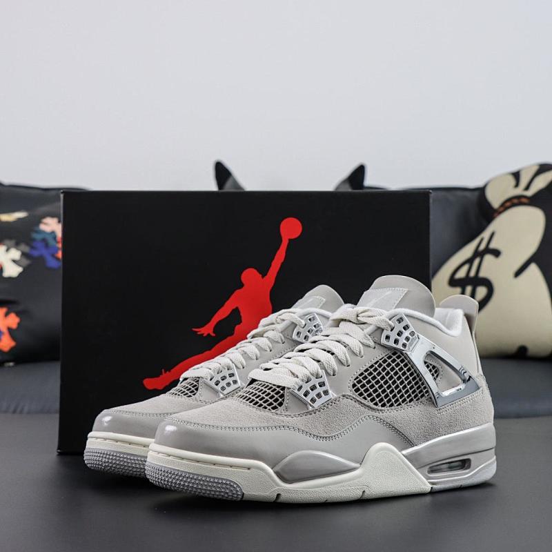 NIKE JORDAN 4 (253)